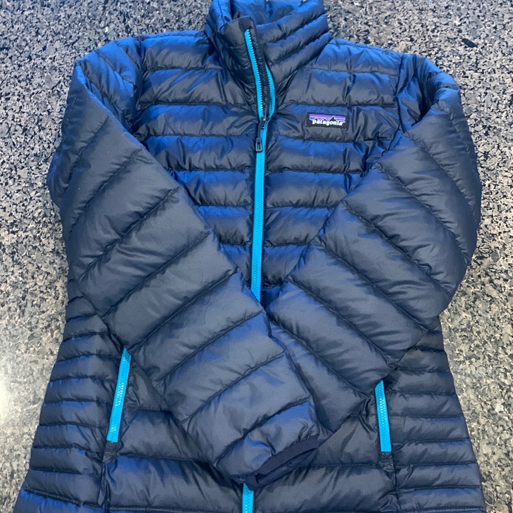 Patagonia XS blue coat